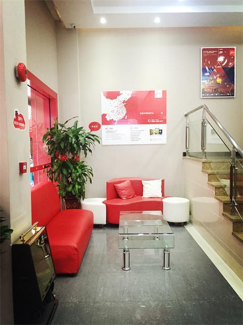 Thank Inn Chain Hotel Guangdong Shenzhen Baoan International Airport Buitenkant foto